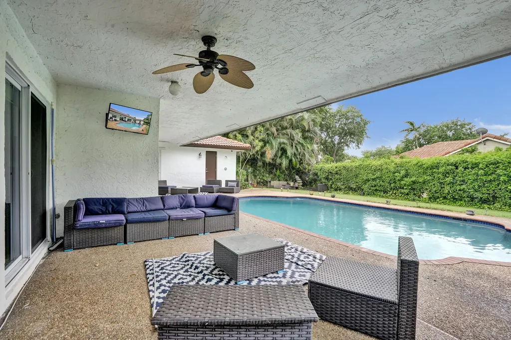 200 NW 121st Terrace Coral Springs FL 33071