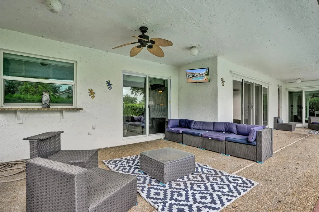 200 NW 121st Terrace Coral Springs FL 33071