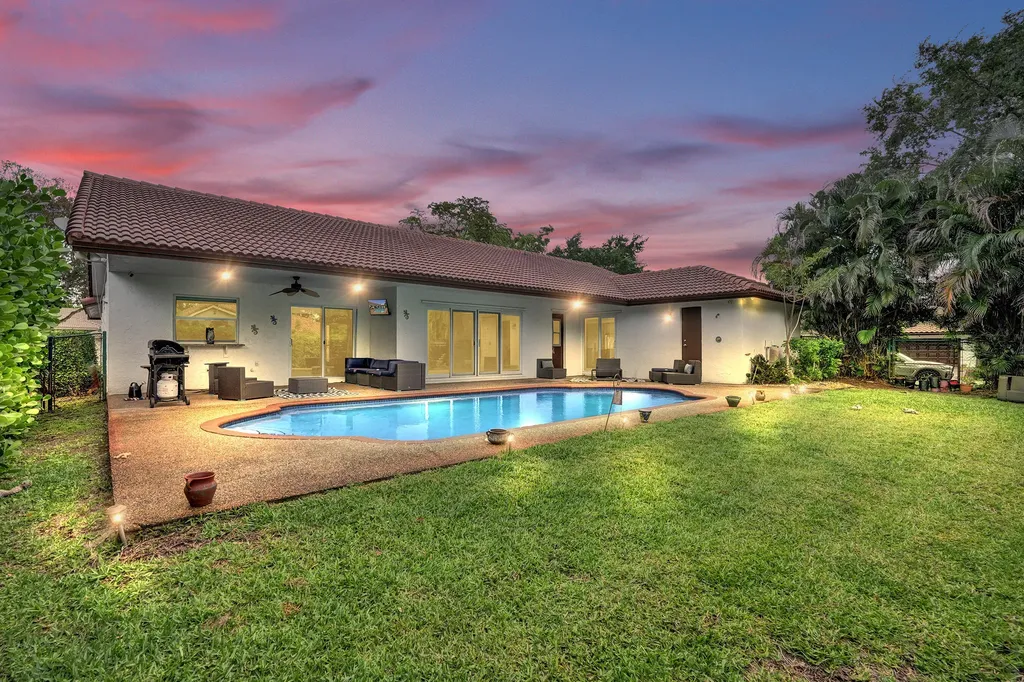 200 NW 121st Terrace Coral Springs FL 33071