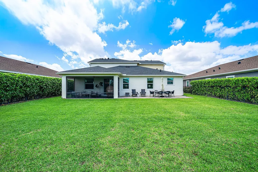19323 Broad Shore Walk Loxahatchee FL 33470