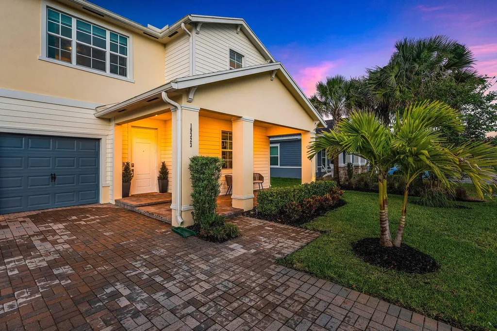 19323 Broad Shore Walk Loxahatchee FL 33470