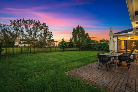 19323 Broad Shore Walk Loxahatchee FL 33470
