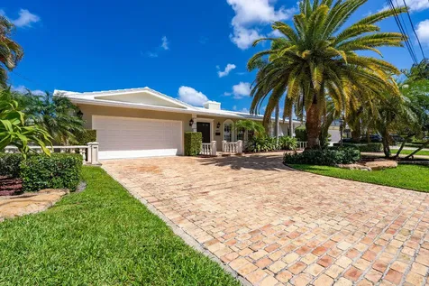 4450 NE 24th Terrace Lighthouse Point FL 33064