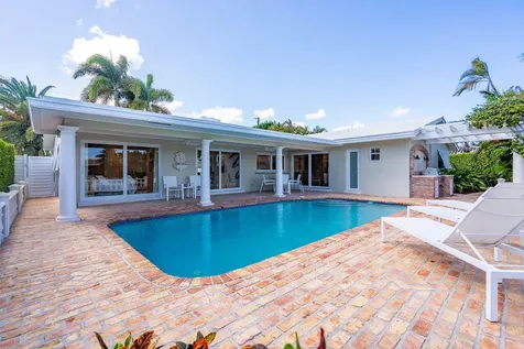 4450 NE 24th Terrace Lighthouse Point FL 33064