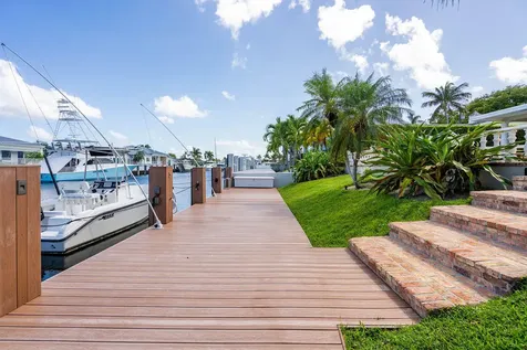 4450 NE 24th Terrace Lighthouse Point FL 33064