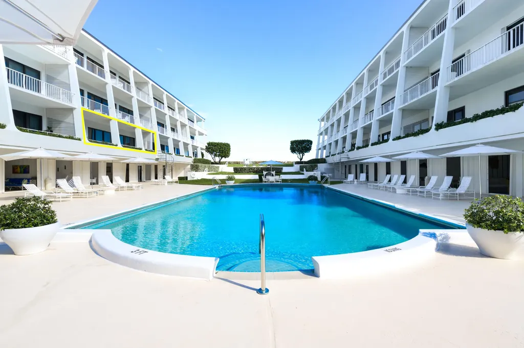 2275 S Ocean Boulevard Palm Beach FL 33480
