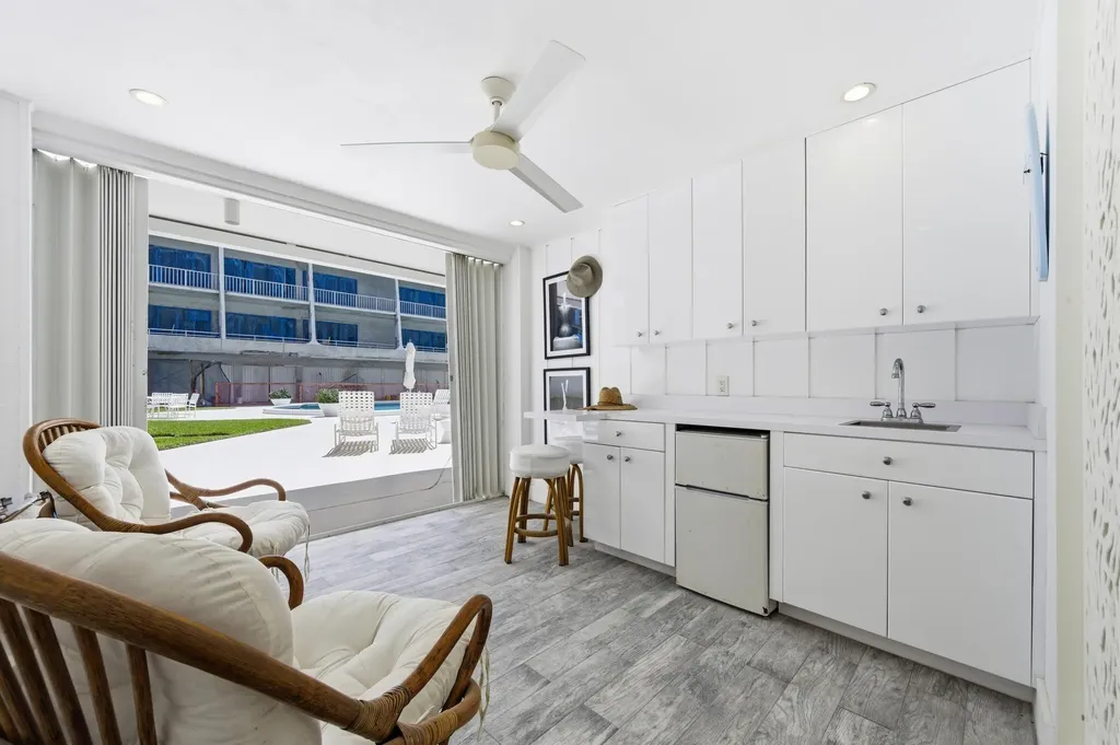 2275 S Ocean Boulevard Palm Beach FL 33480