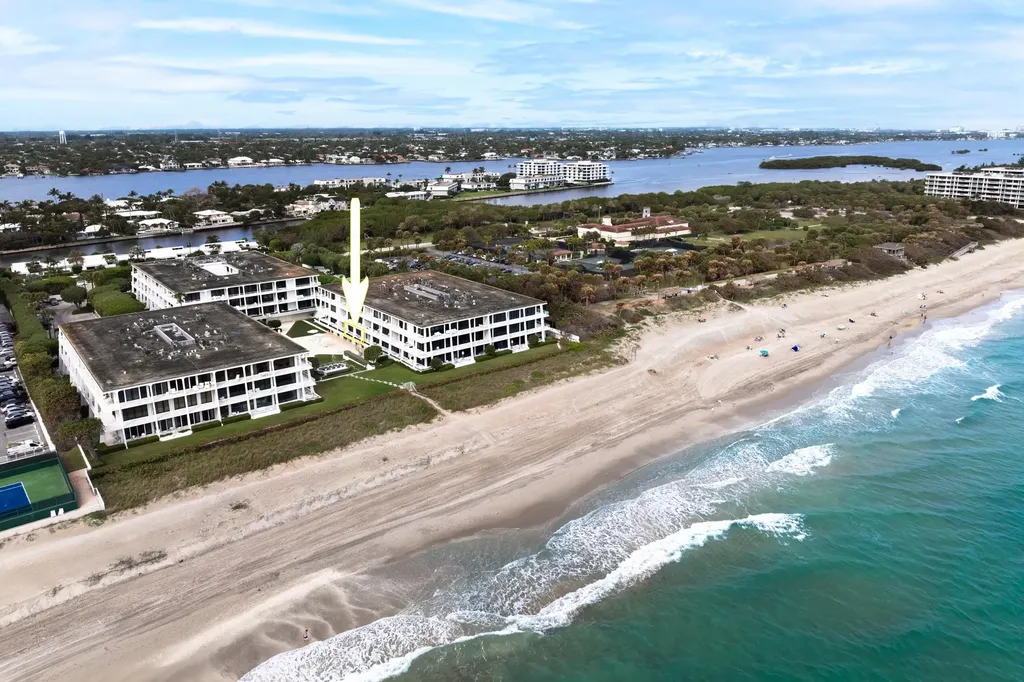 2275 S Ocean Boulevard Palm Beach FL 33480