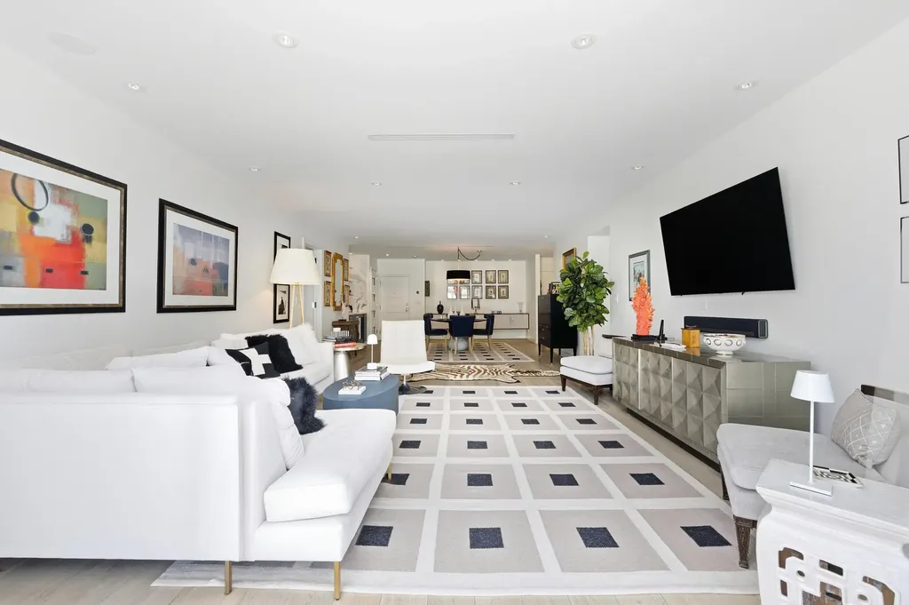 2275 S Ocean Boulevard Palm Beach FL 33480