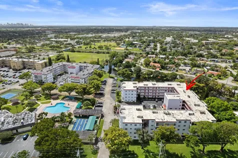 4000 NW 44th Avenue Lauderdale Lakes FL 33319
