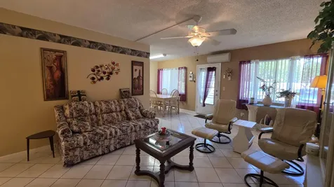 900 SW 10th Terrace Hallandale Beach FL 33009