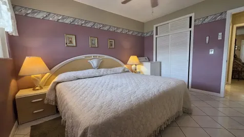 900 SW 10th Terrace Hallandale Beach FL 33009