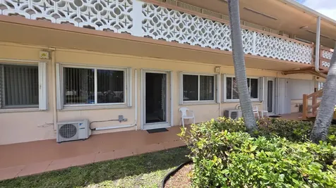 900 SW 10th Terrace Hallandale Beach FL 33009