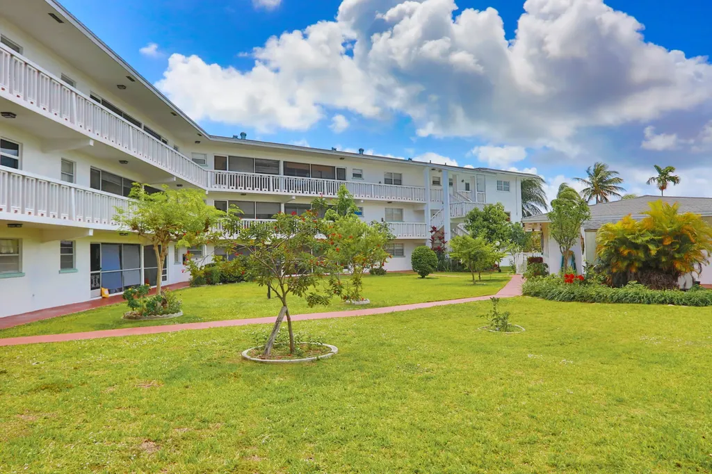 600 Pine Drive Pompano Beach FL 33060