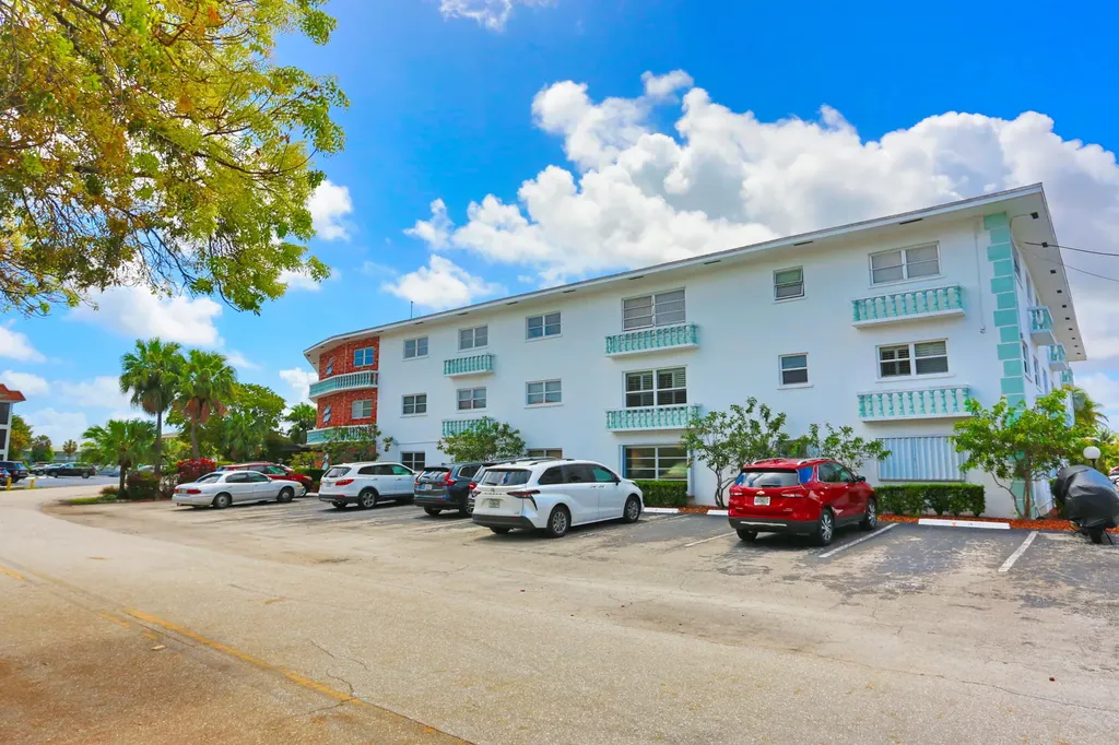 600 Pine Drive Pompano Beach FL 33060