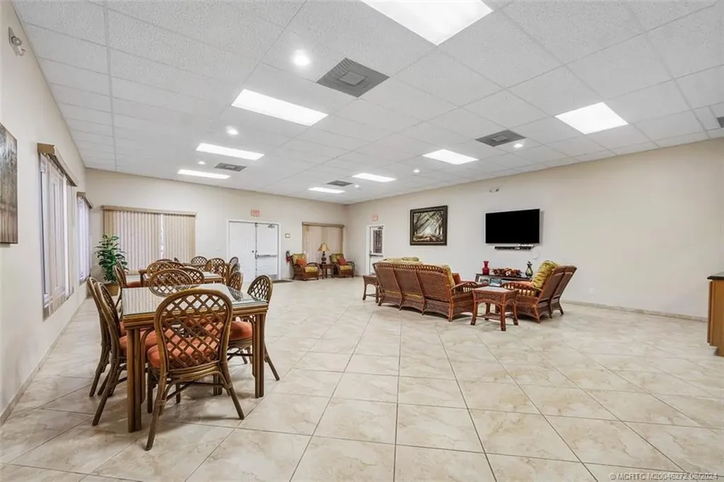 105 Paradise Harbour Boulevard North Palm Beach FL 33408