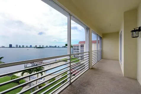 105 Paradise Harbour Boulevard North Palm Beach FL 33408