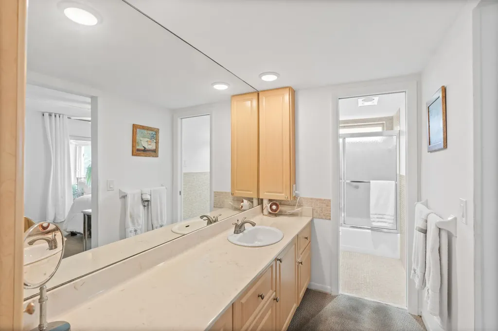 25 SE 13th Street Boca Raton FL 33432