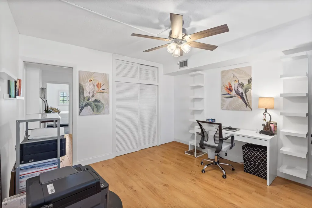 25 SE 13th Street Boca Raton FL 33432