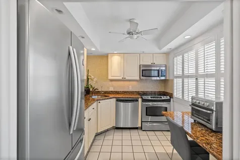 25 SE 13th Street Boca Raton FL 33432