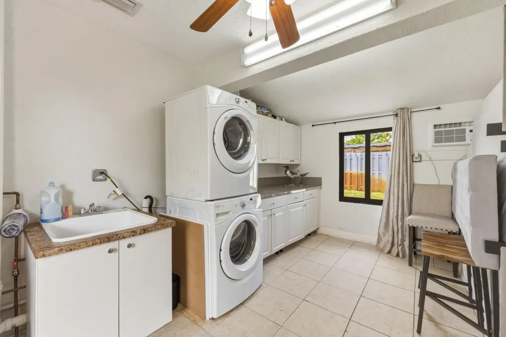 3361 NE 13th Terrace Pompano Beach FL 33064