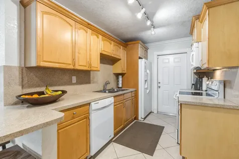 3361 NE 13th Terrace Pompano Beach FL 33064