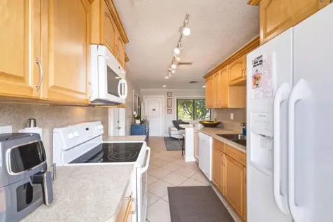 3361 NE 13th Terrace Pompano Beach FL 33064