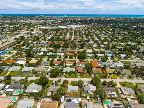 3361 NE 13th Terrace Pompano Beach FL 33064
