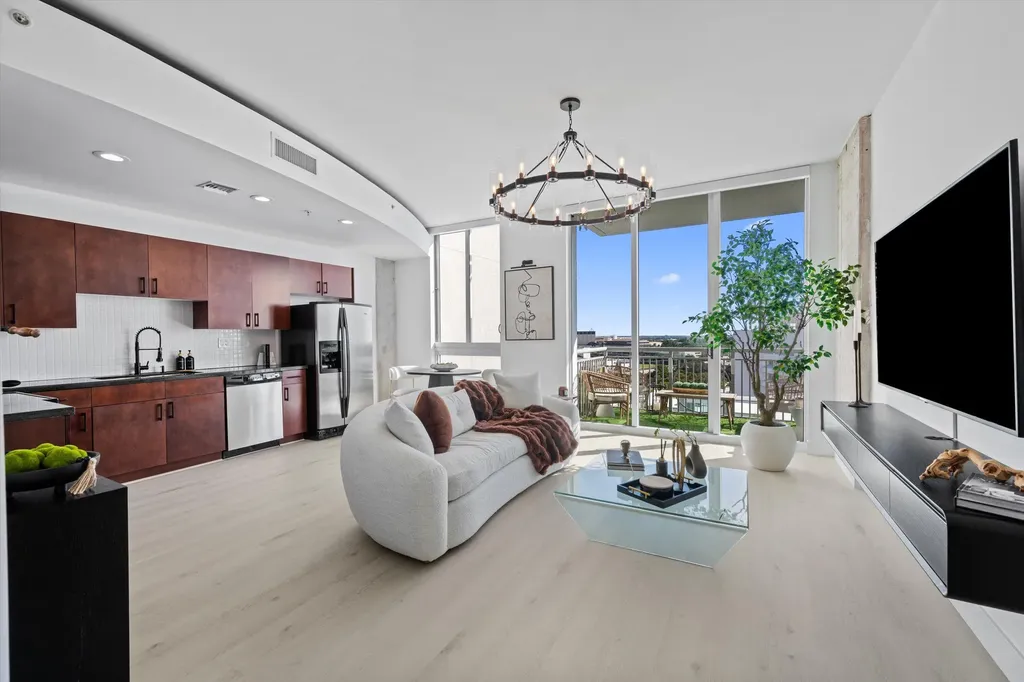 300 S Australian Avenue West Palm Beach FL 33401