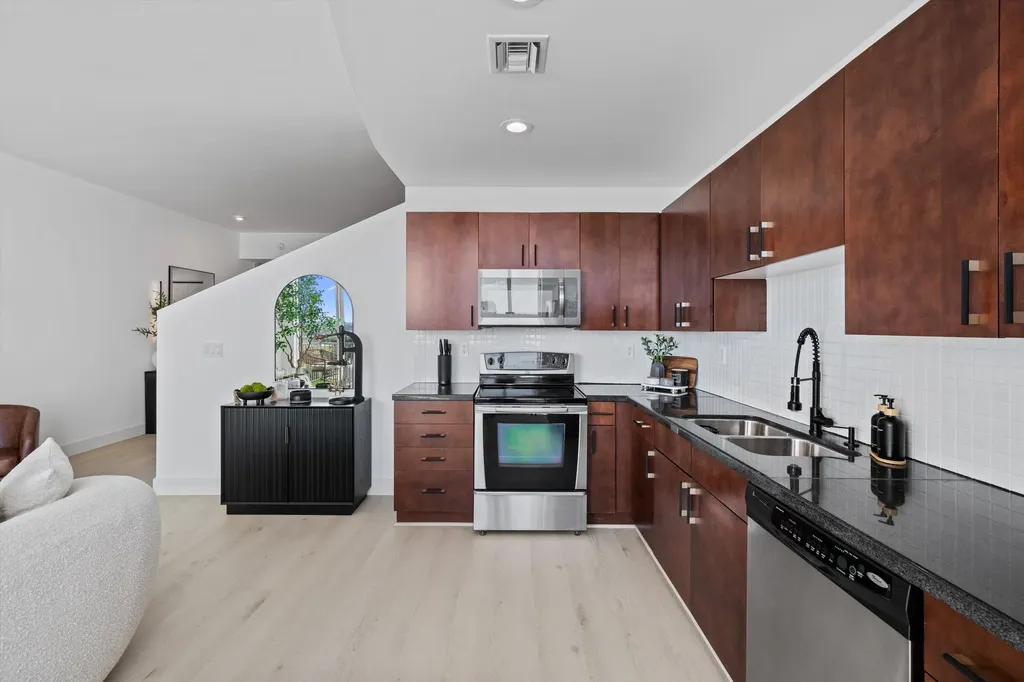 300 S Australian Avenue West Palm Beach FL 33401