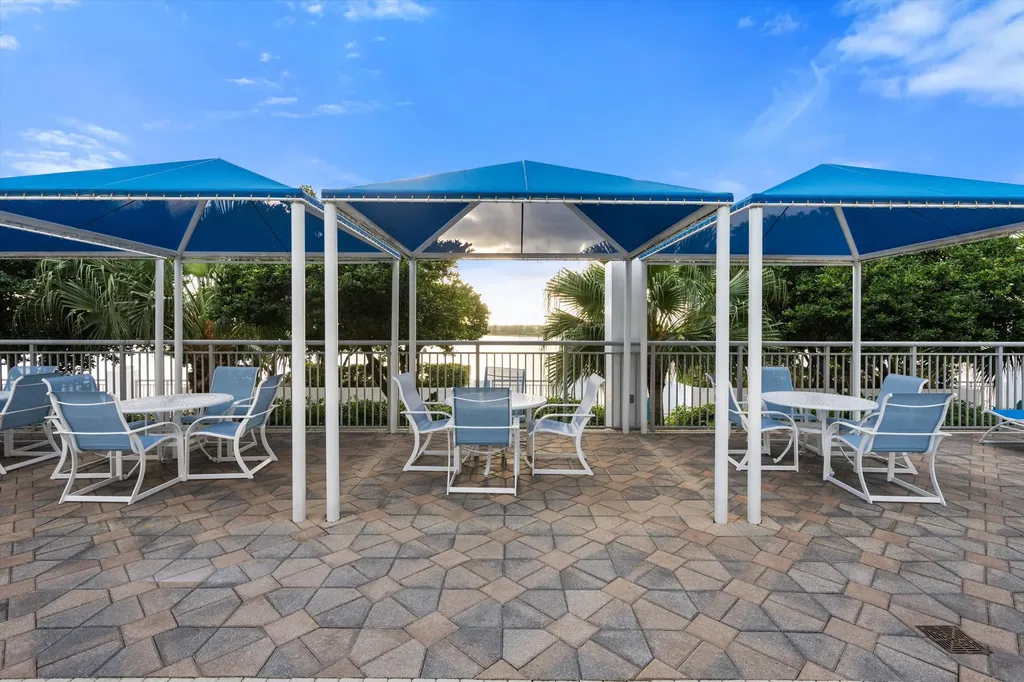 300 S Australian Avenue West Palm Beach FL 33401