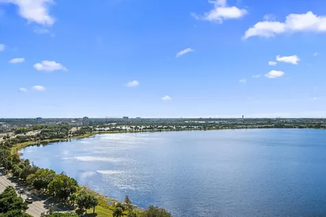 300 S Australian Avenue West Palm Beach FL 33401
