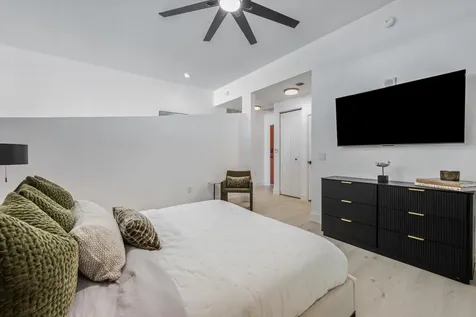 300 S Australian Avenue West Palm Beach FL 33401
