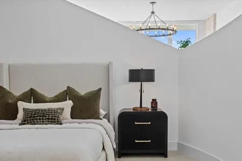 300 S Australian Avenue West Palm Beach FL 33401