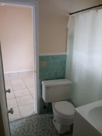 Hallandale Beach FL 33009