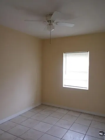 Hallandale Beach FL 33009