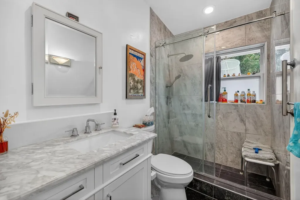 1935 SE 25th Avenue Fort Lauderdale FL 33316