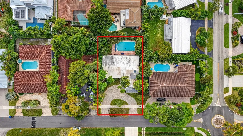 1935 SE 25th Avenue Fort Lauderdale FL 33316