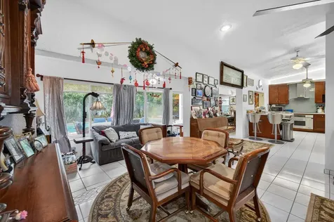 1935 SE 25th Avenue Fort Lauderdale FL 33316