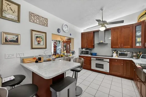 1935 SE 25th Avenue Fort Lauderdale FL 33316