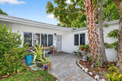 1935 SE 25th Avenue Fort Lauderdale FL 33316