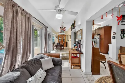 1935 SE 25th Avenue Fort Lauderdale FL 33316