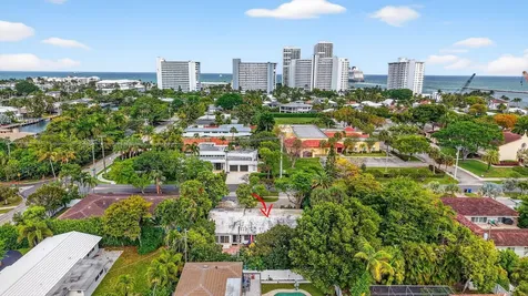 1935 SE 25th Avenue Fort Lauderdale FL 33316