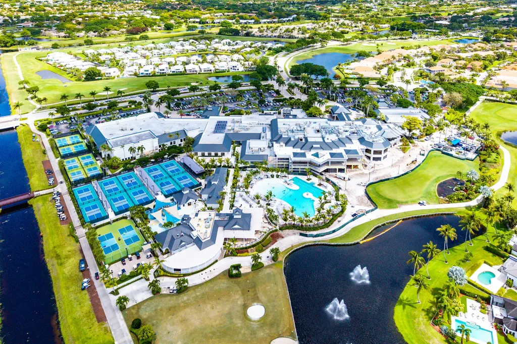 5106 Lake Catalina Drive Boca Raton FL 33496