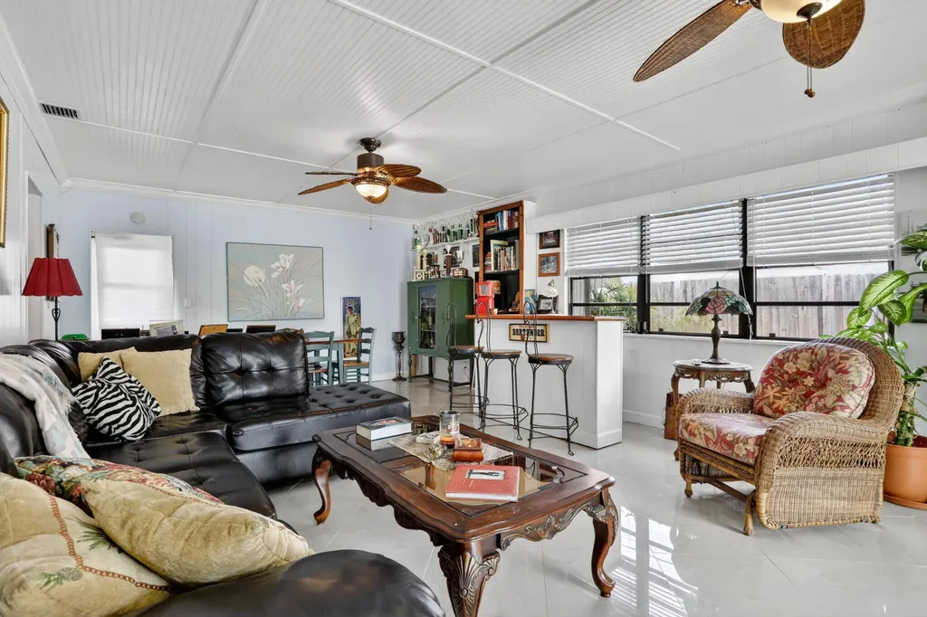 1931 NE 27th Street Lighthouse Point FL 33064