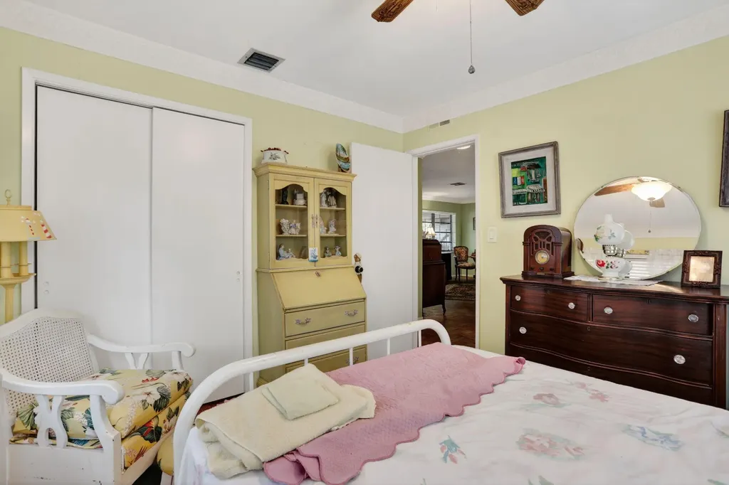 1931 NE 27th Street Lighthouse Point FL 33064