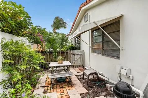 1931 NE 27th Street Lighthouse Point FL 33064