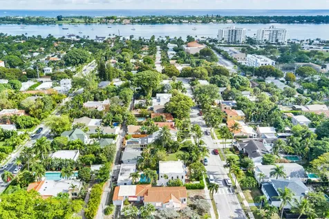 439 28th Street West Palm Beach FL 33407