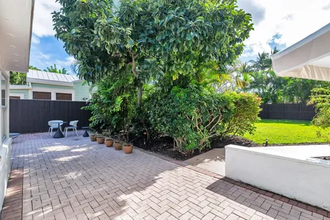 439 28th Street West Palm Beach FL 33407