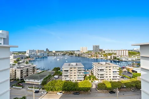 121 Golden Isle Drive Hallandale Beach FL 33009